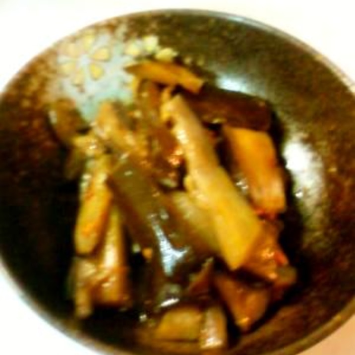 食べるラー油で、スタミナ満タン!ナスのきんぴら